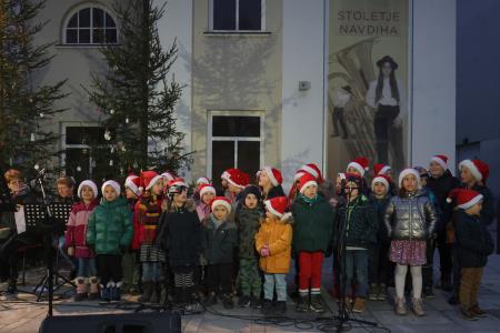 PRIŽIG LUČK 07 FOTO LJUBO VUKELIČ
